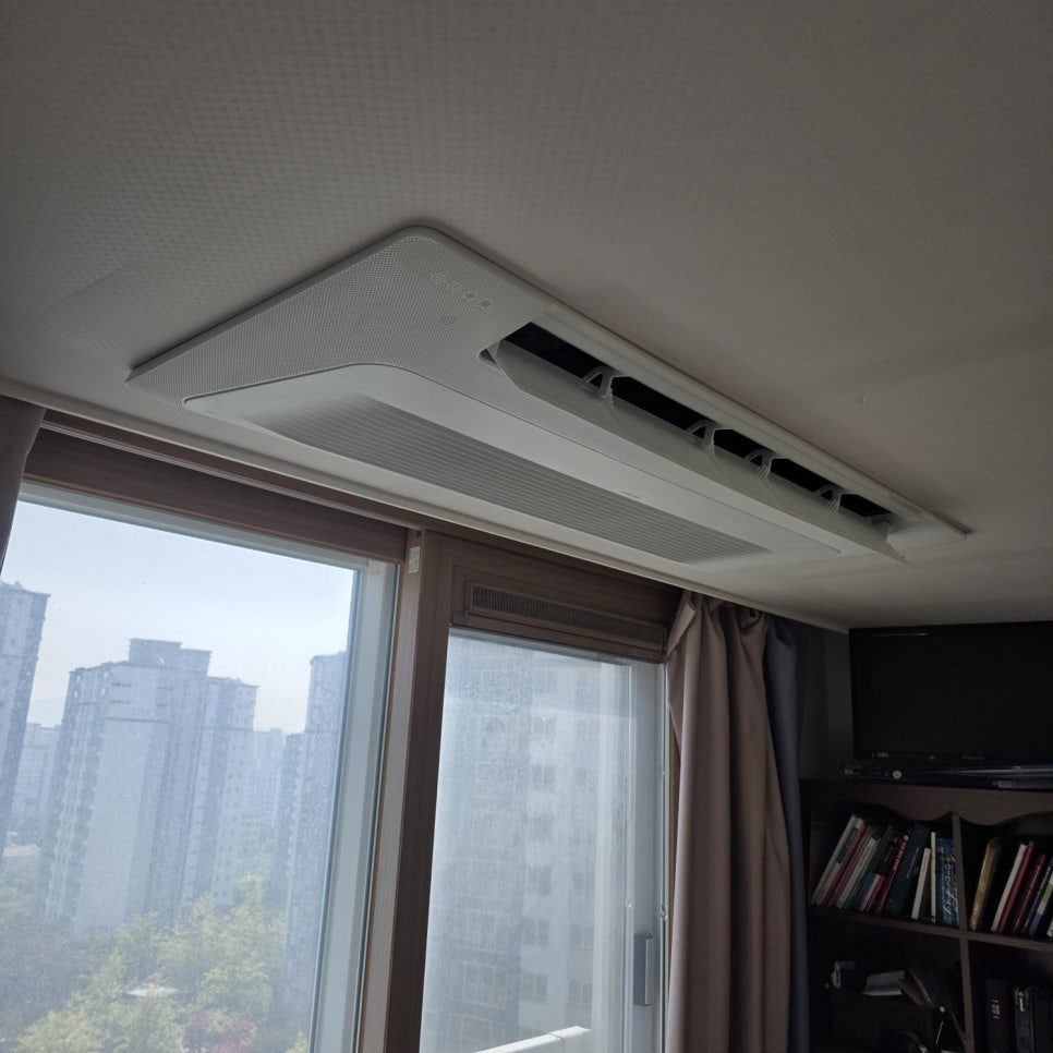 서재 공간의 효율적인 시스템에어컨 배치