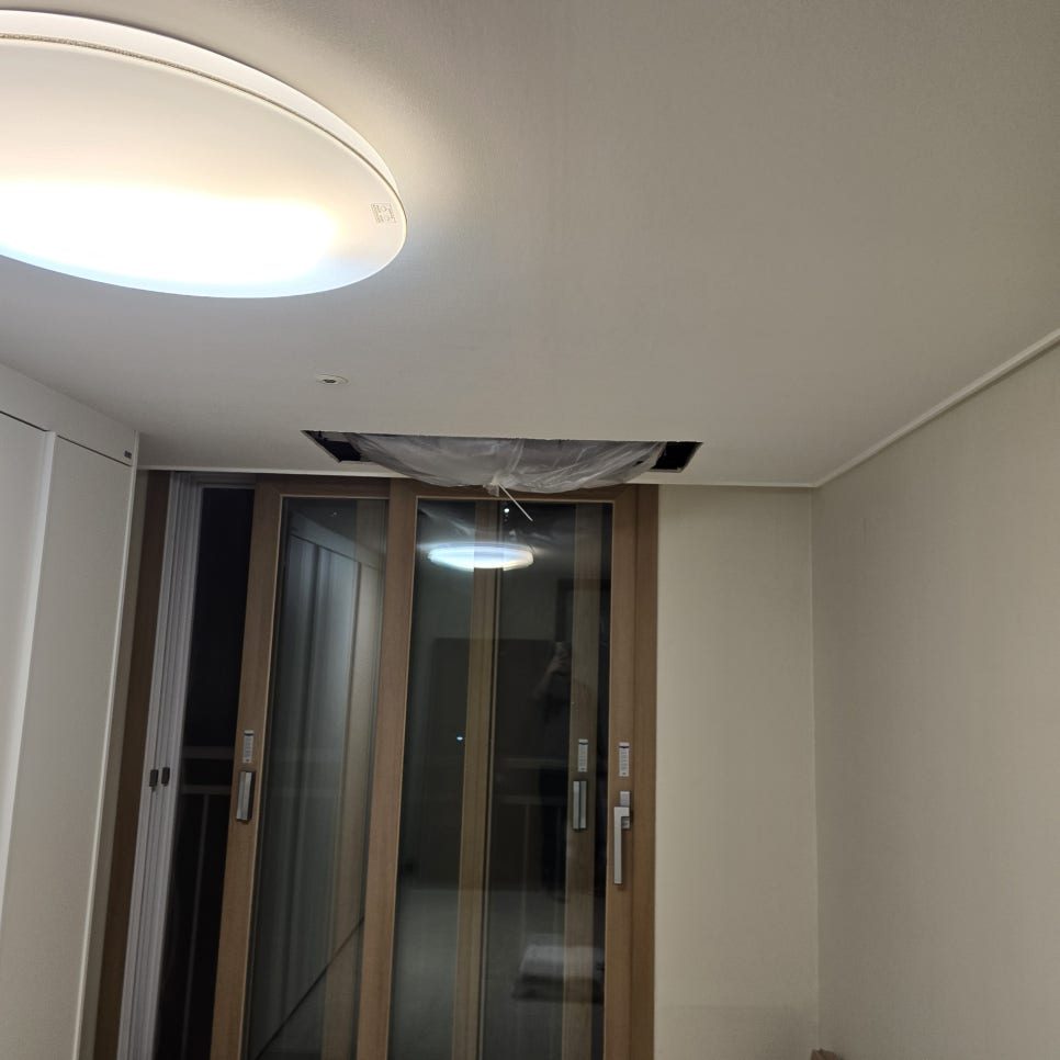 배관 매립 및 실내기 위치 고정